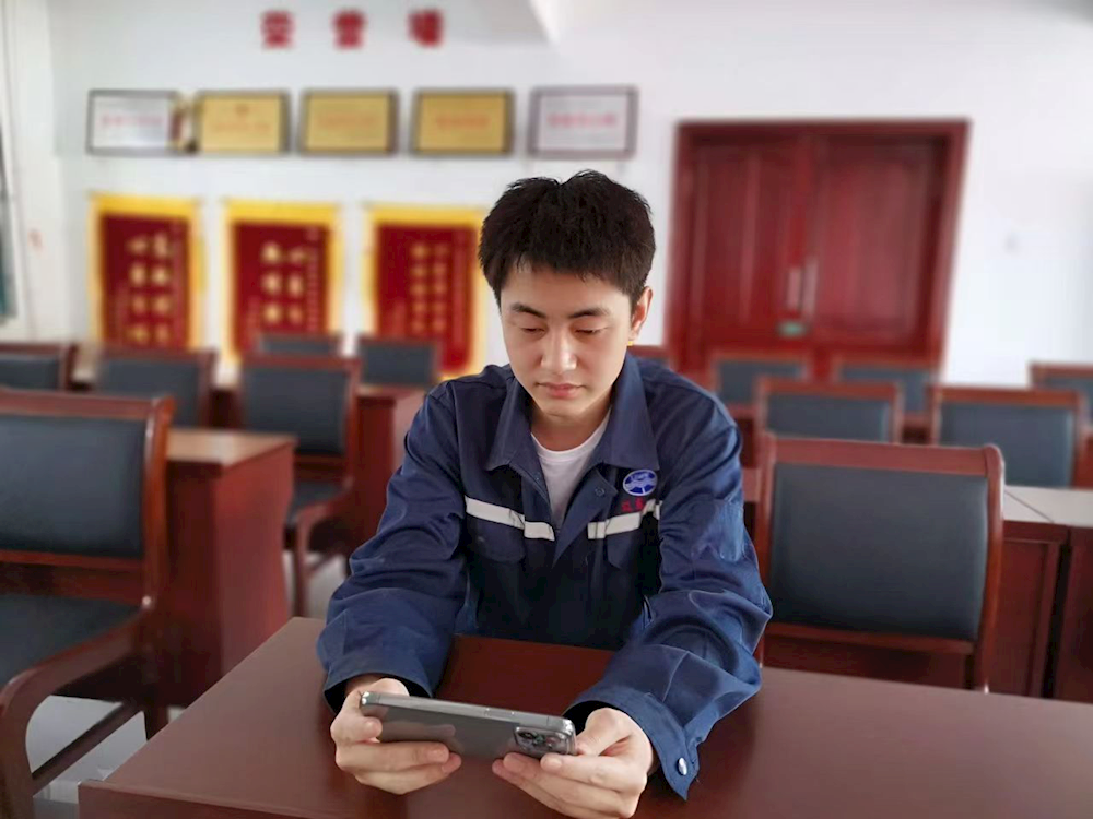 8f188b53dfca4be681df3ac1099071f2.png